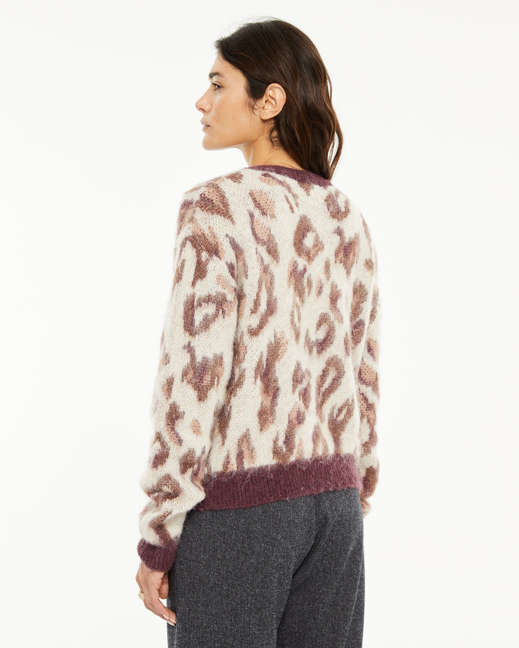 Jersey jacquard animal print