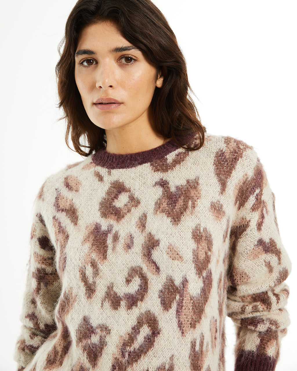 Jersey jacquard animal print